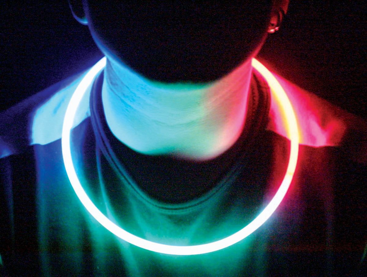 mt_gallery:Collar con Luz Neon