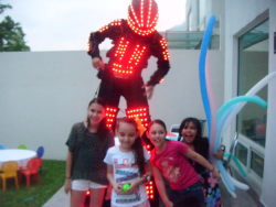 Show de Robot con Luces LED